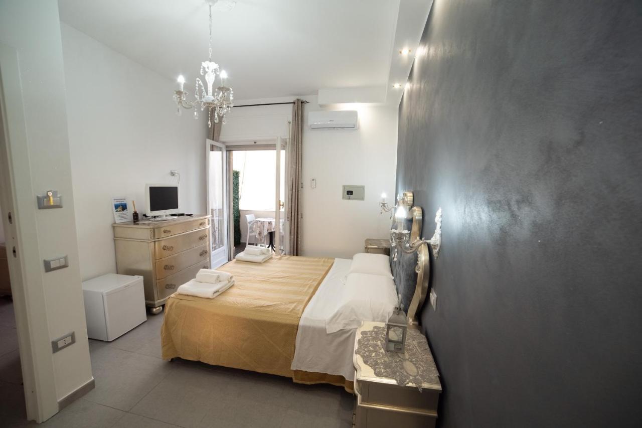 Aparthotel Residenza Luce Sul Mare Tropea Esterno foto
