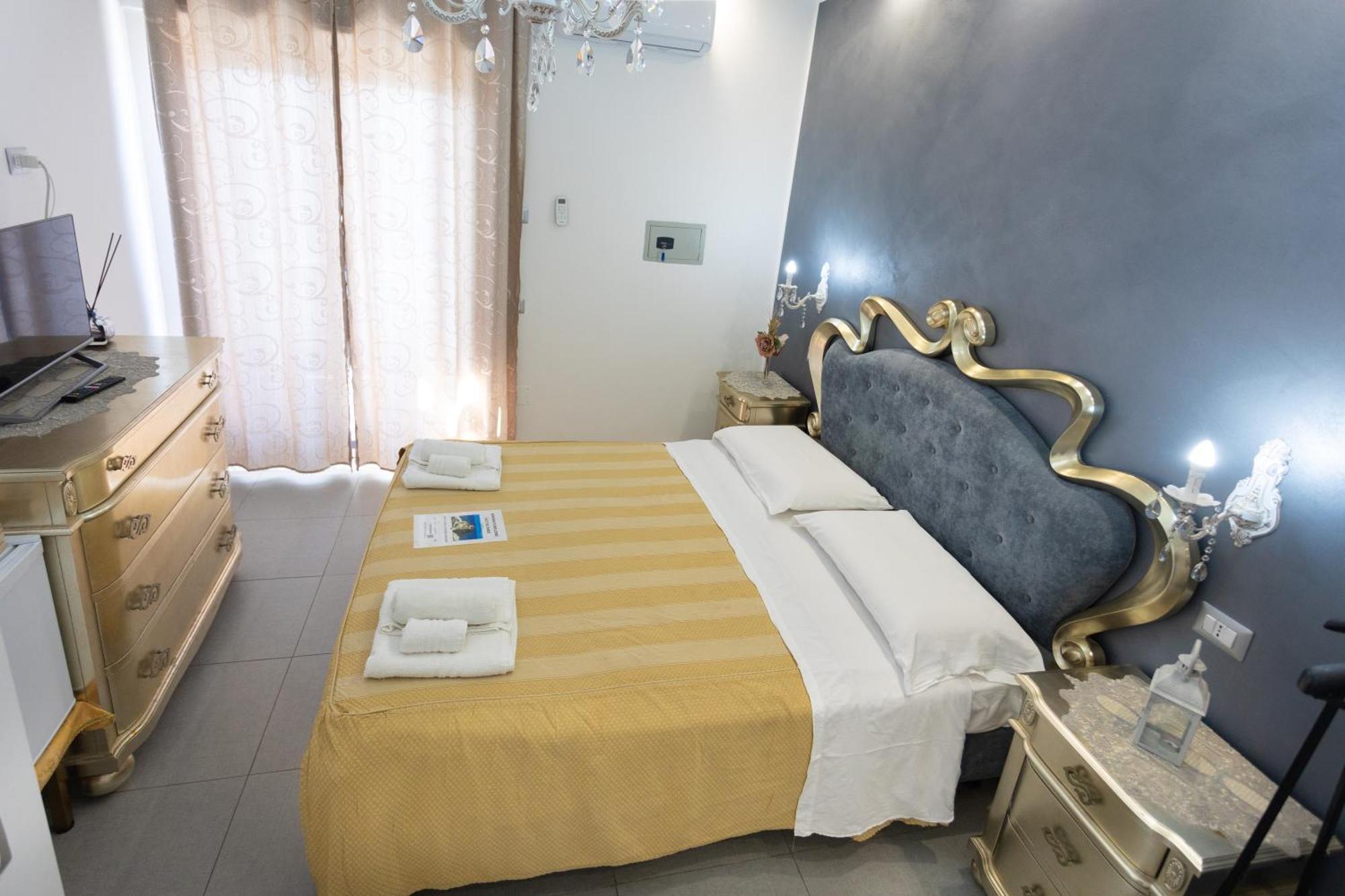 Aparthotel Residenza Luce Sul Mare Tropea Esterno foto