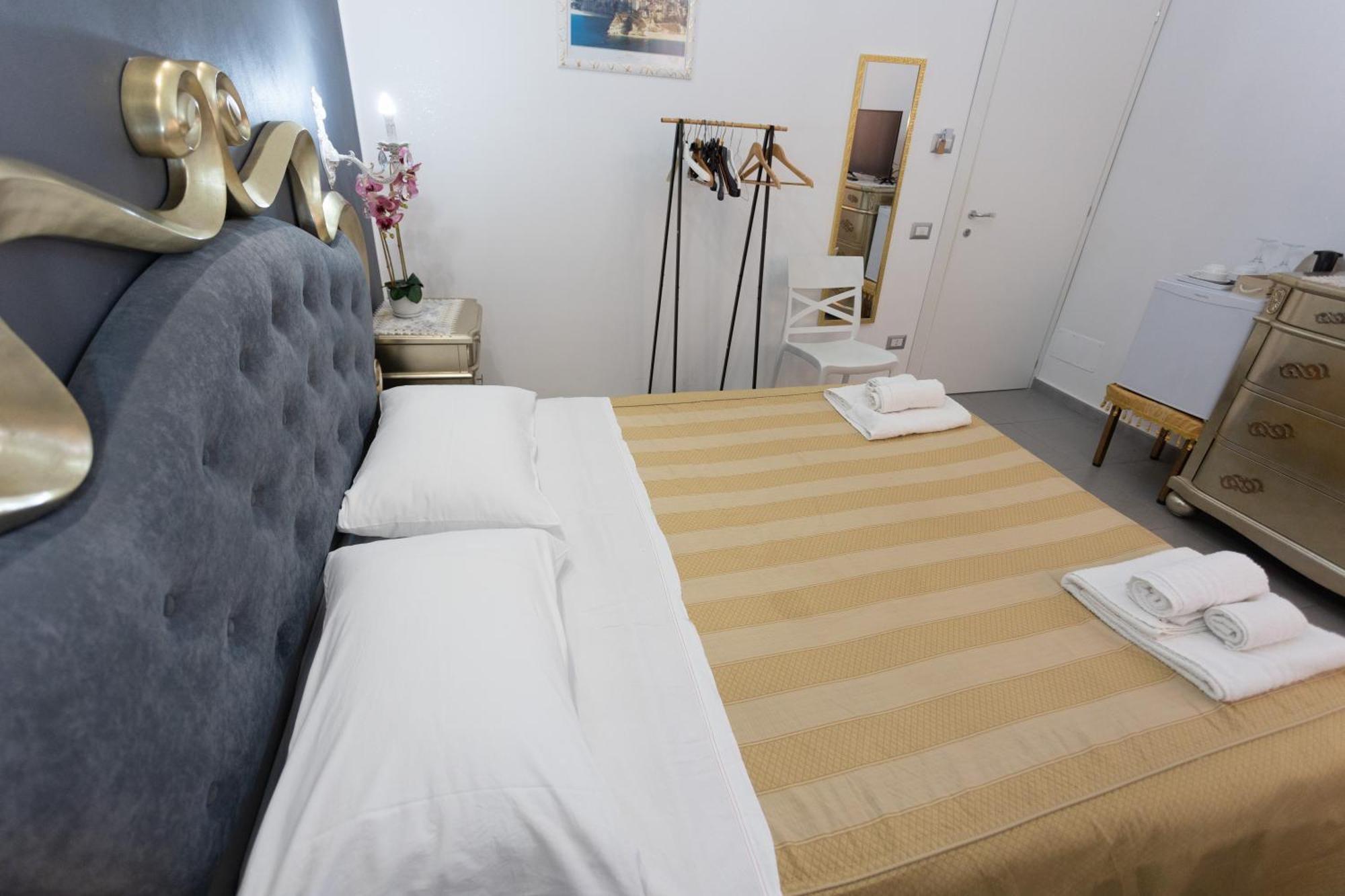 Aparthotel Residenza Luce Sul Mare Tropea Esterno foto