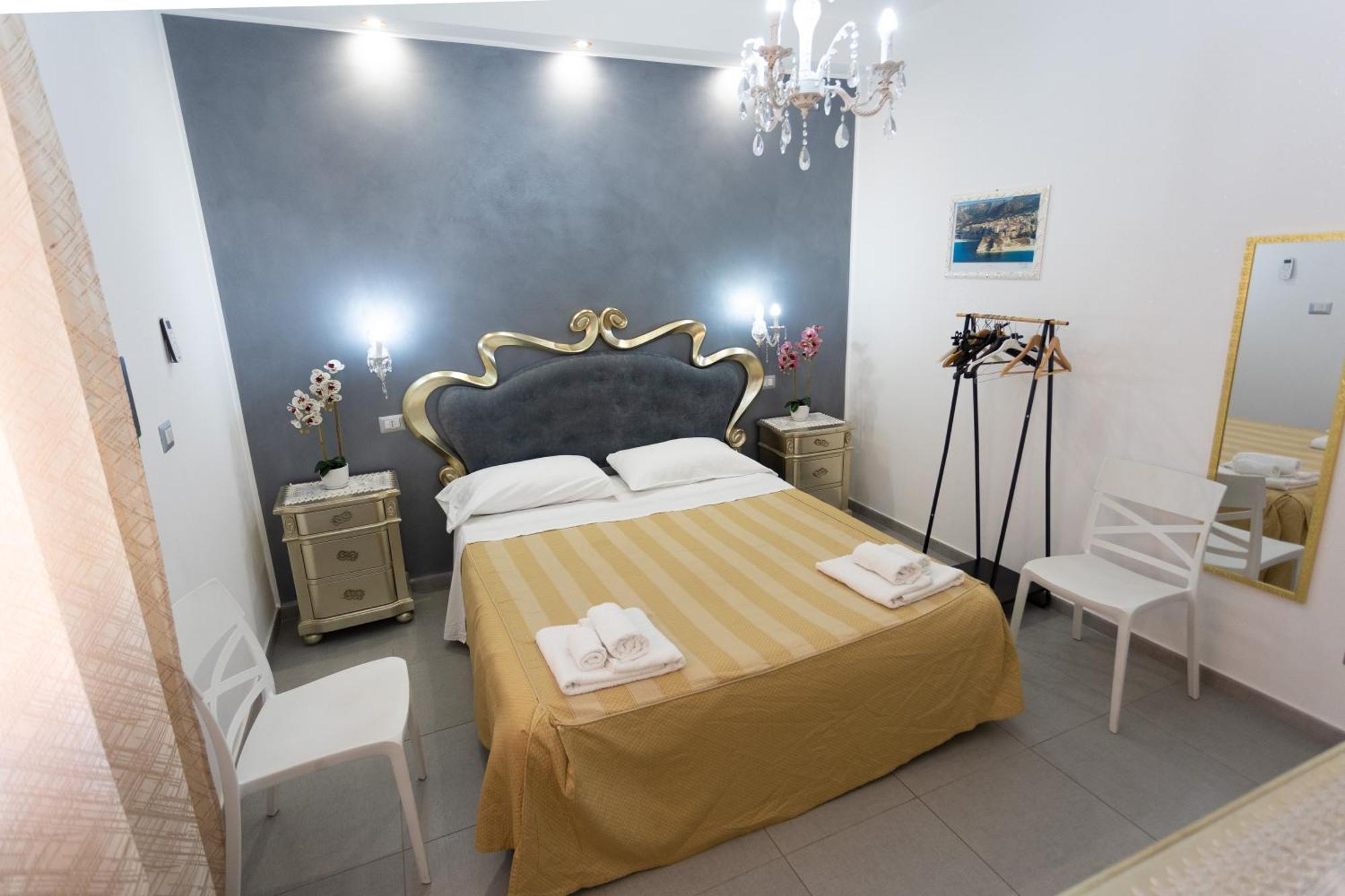 Aparthotel Residenza Luce Sul Mare Tropea Esterno foto