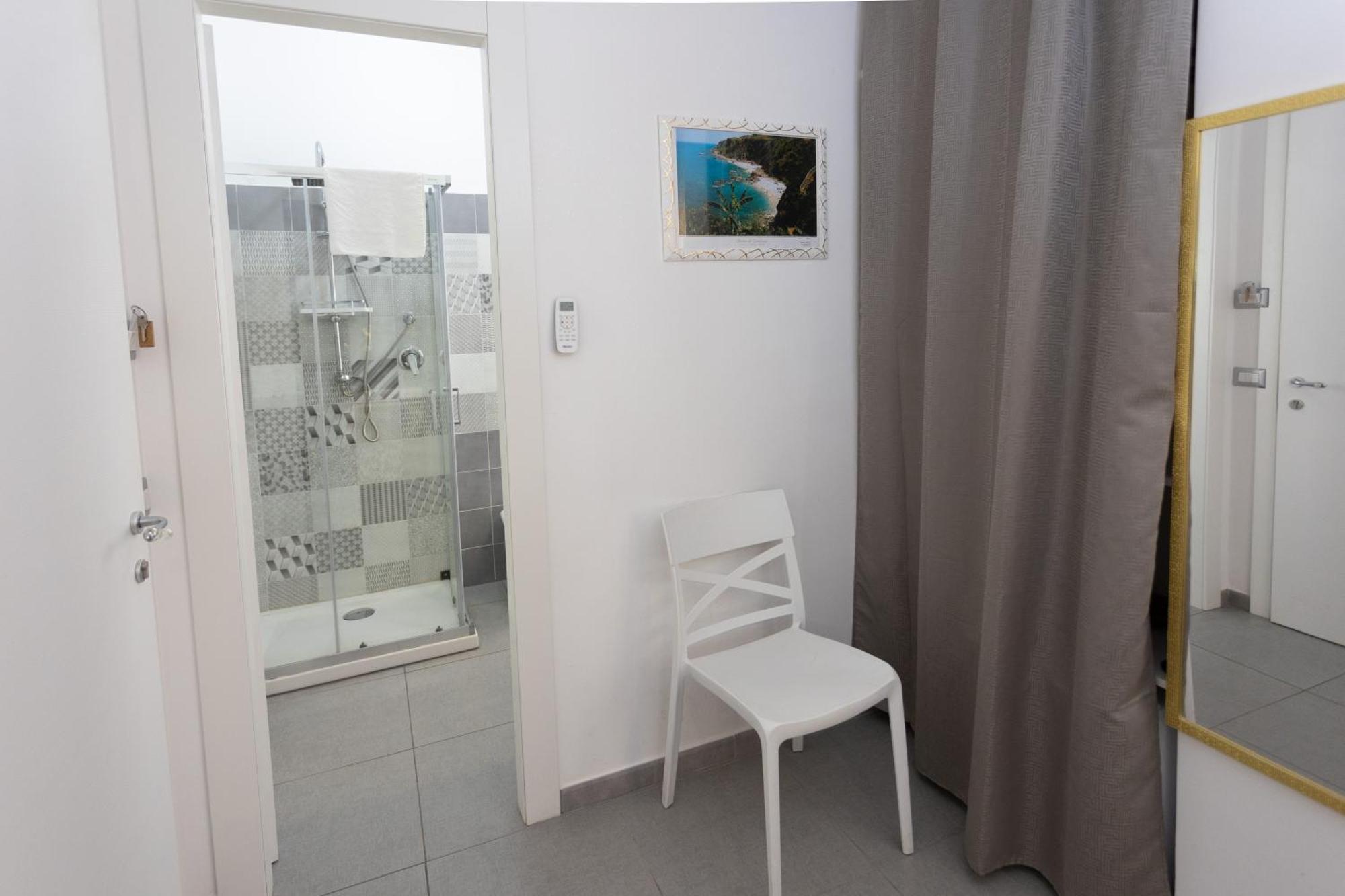Aparthotel Residenza Luce Sul Mare Tropea Esterno foto