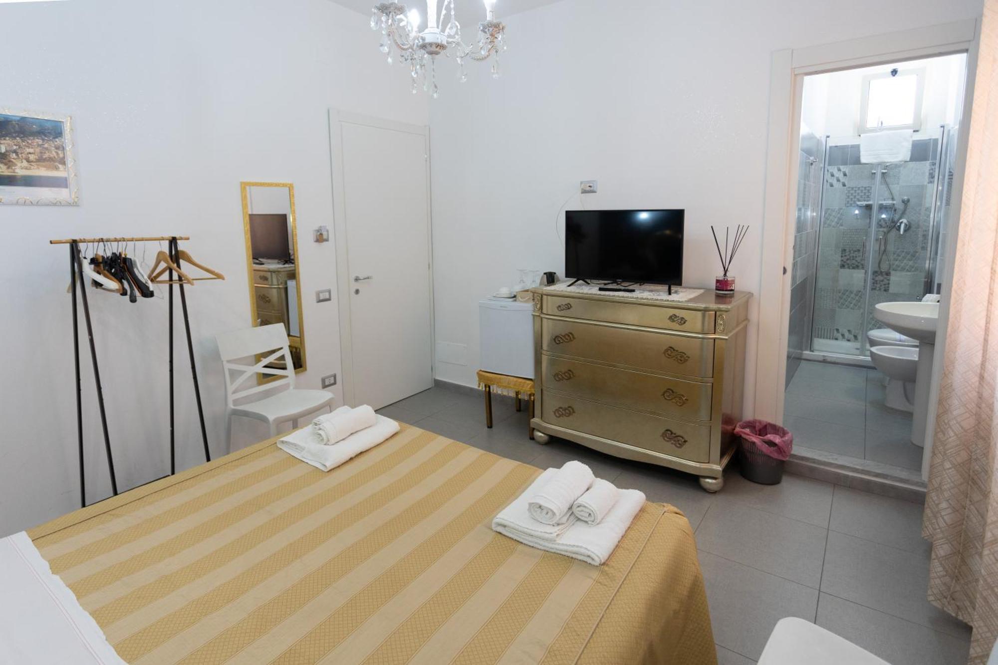 Aparthotel Residenza Luce Sul Mare Tropea Esterno foto